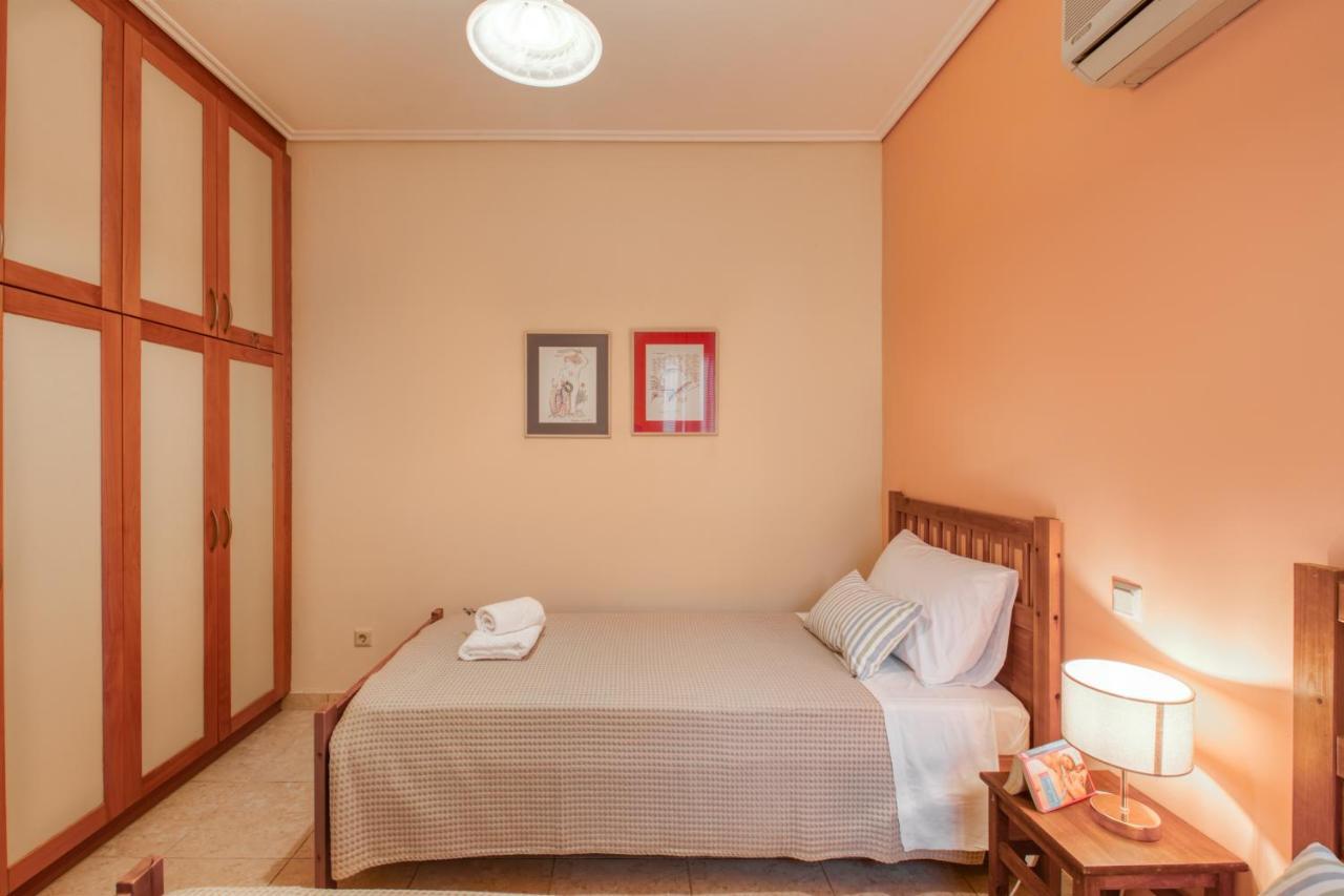 Dimeli Junior Apartment At The Beach Барбати Екстериор снимка