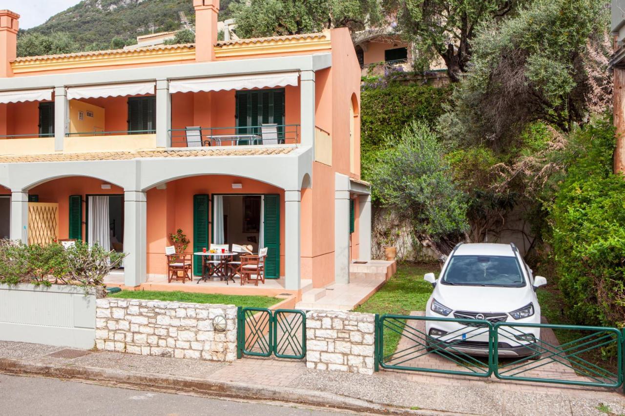 Dimeli Junior Apartment At The Beach Барбати Екстериор снимка
