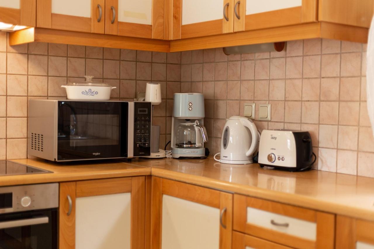 Dimeli Junior Apartment At The Beach Барбати Екстериор снимка