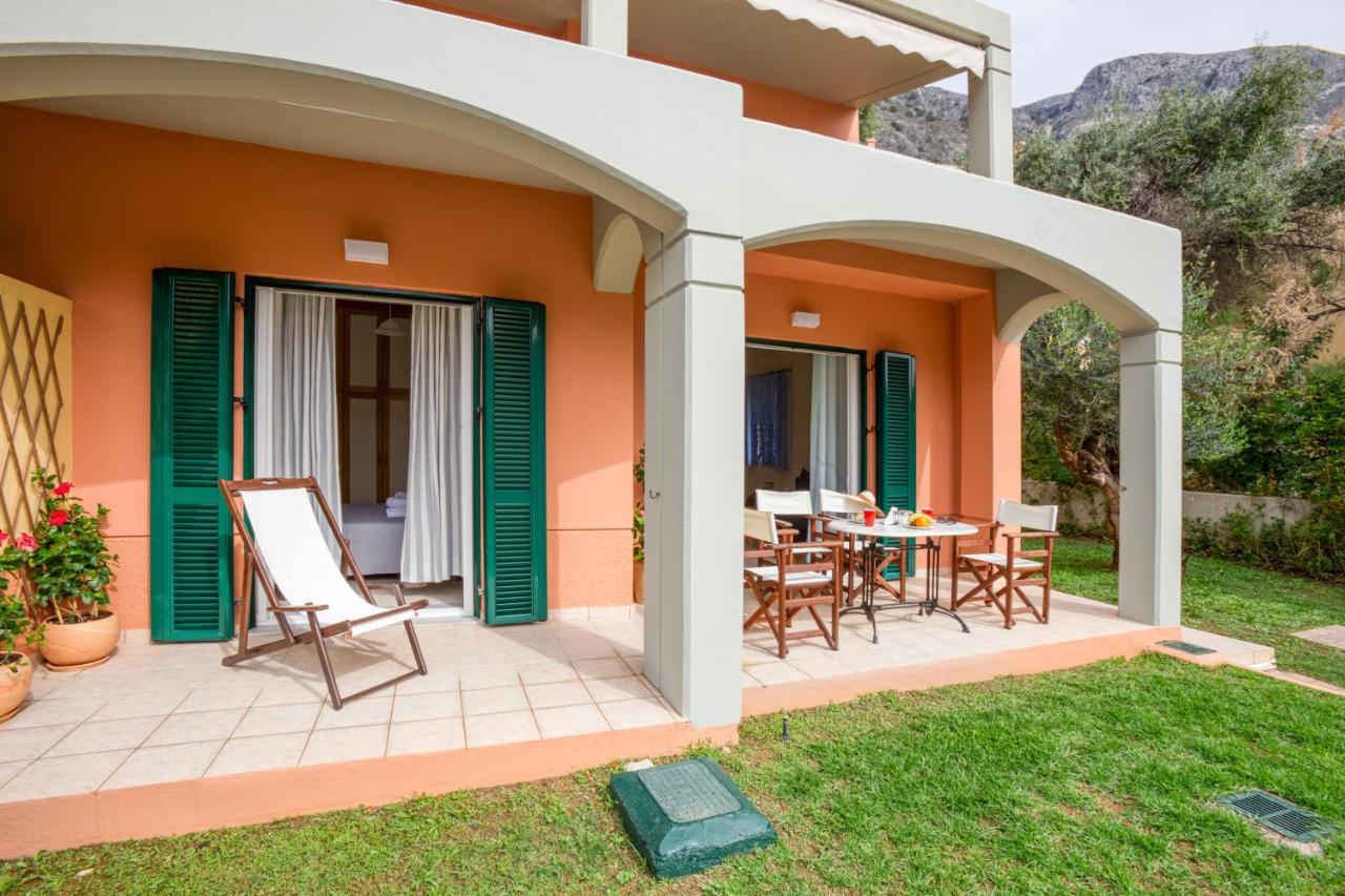 Dimeli Junior Apartment At The Beach Барбати Екстериор снимка