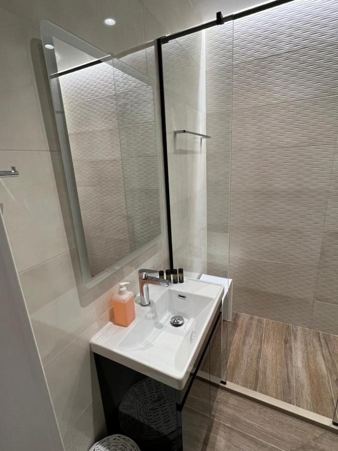 Dimeli Junior Apartment At The Beach Барбати Екстериор снимка